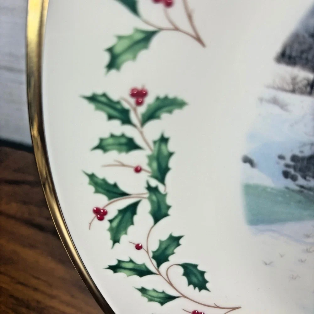 Lenox The Annual Holiday Porcelain Collector Plate With Box 10.5